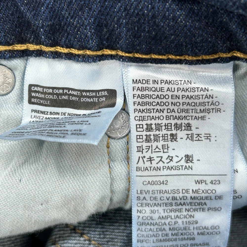 Levis 505 Jeans Mens 40x34 Straight Leg Blue Denim Zip Fly Classic 00505-2540